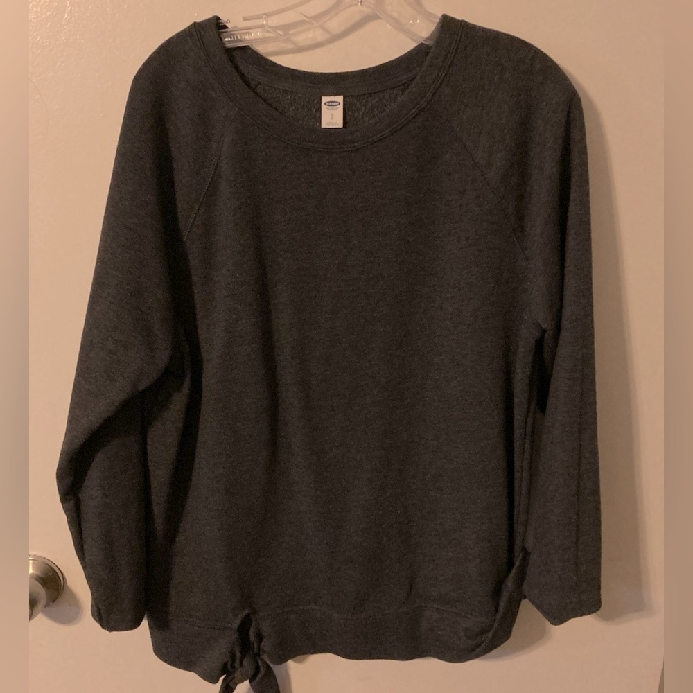 Dark Gray Old Navy Sweat shirt size Large